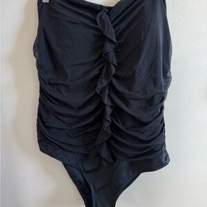 Black Women's one piece swimsuit by Tropical Escape plus size 18w new with tag